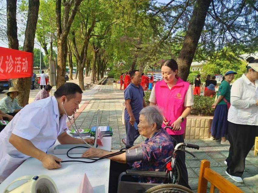 0db8b7e2-cf6a-4bd6-bbc2-c3b53dc9c78f 0db8b7e2-cf6a-4bd6-bbc2-c3b53dc9c78f