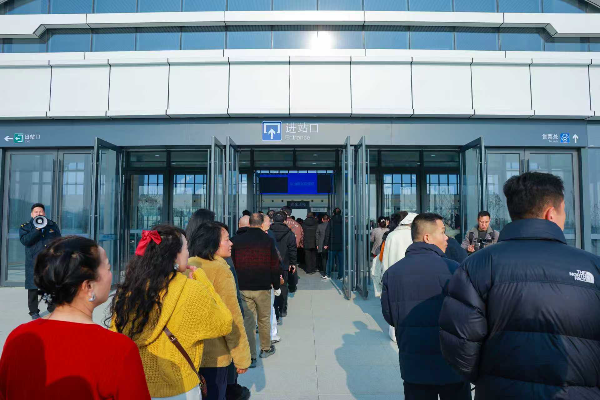 e466f8adbc70bc82ee1a7e8f2d68e5c3 e466f8adbc70bc82ee1a7e8f2d68e5c3