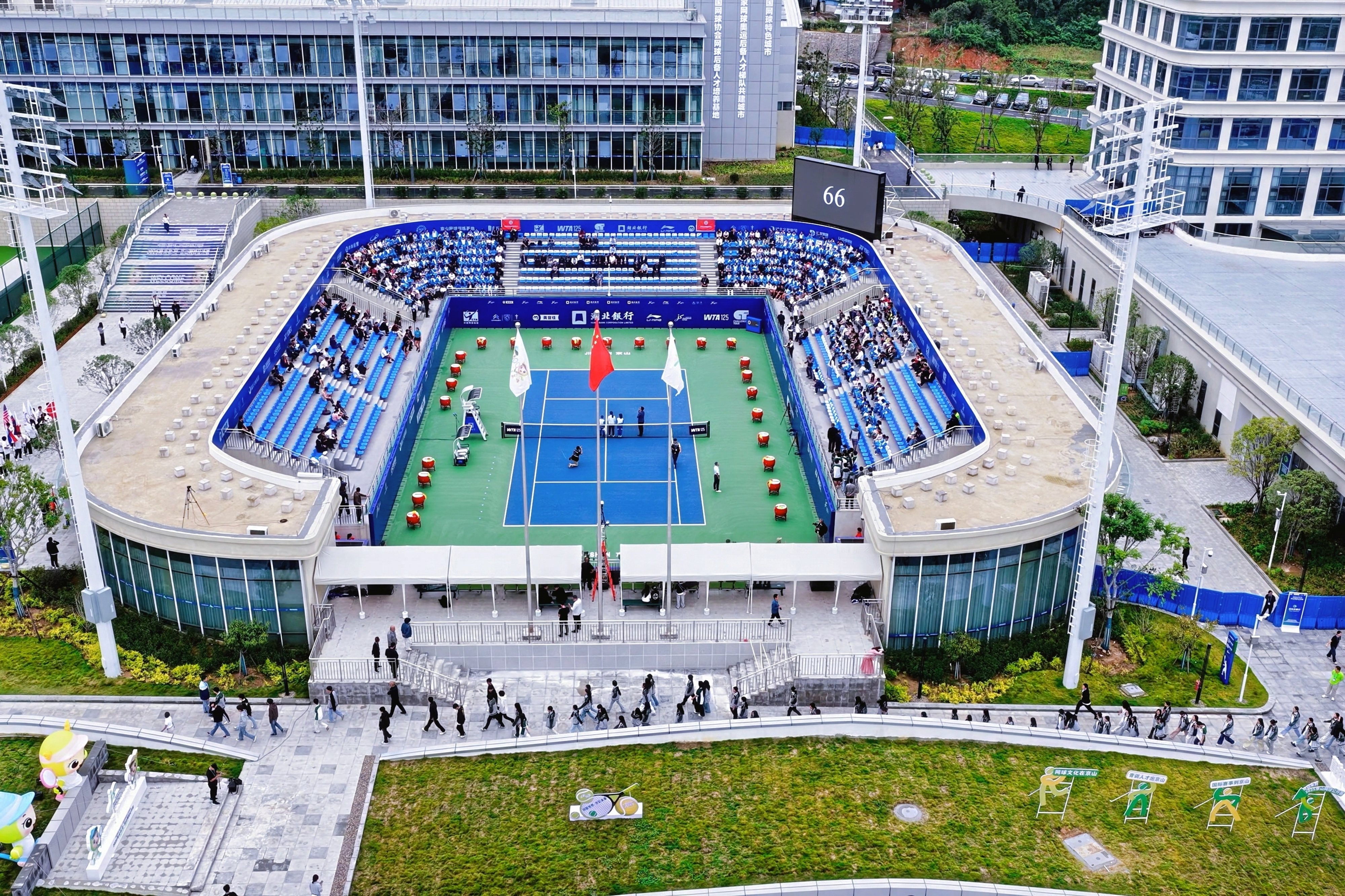 8F597E7B-4DF1-4A3E-B6CE-9A7C2AEC812D