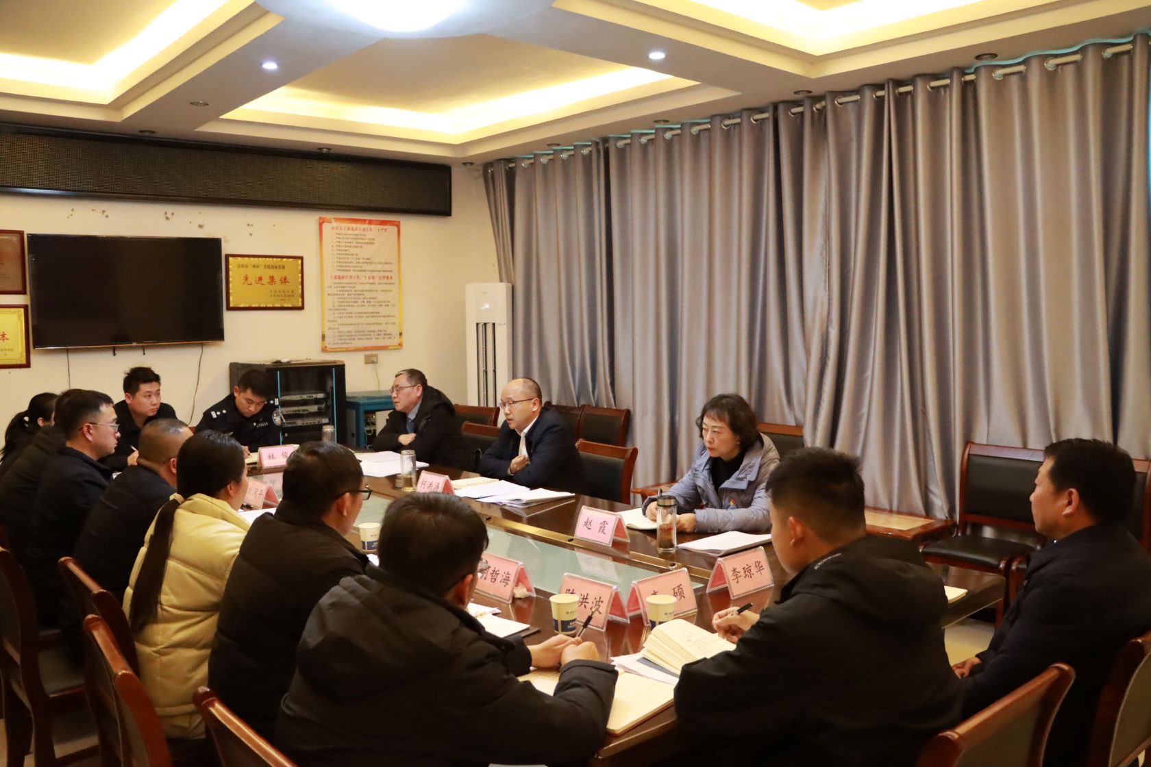 12df0f573f9ae4bf9a7d2df0e80eab5c4 12df0f573f9ae4bf9a7d2df0e80eab5c4